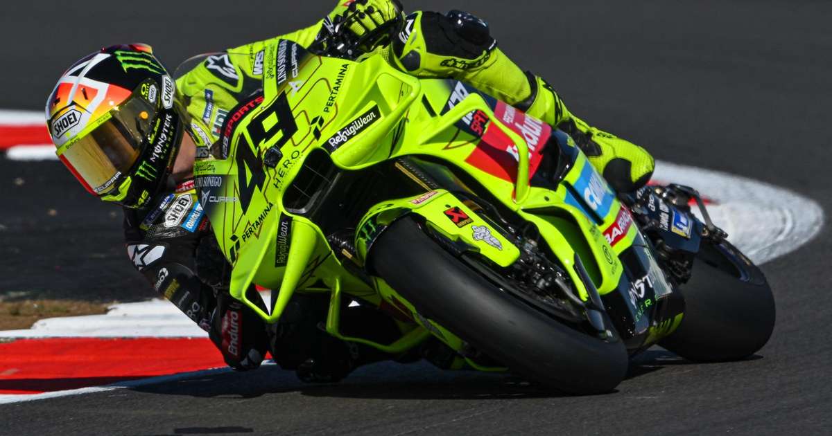 MotoGP: Di Giannantonio lidera TL2 na Grã-Bretanha; Diogo Moreira termina em 13º
