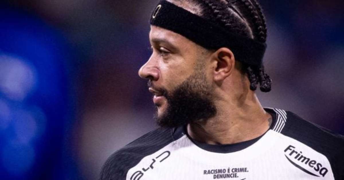 Corinthians e Depay destravam pendências por renovação de contrato