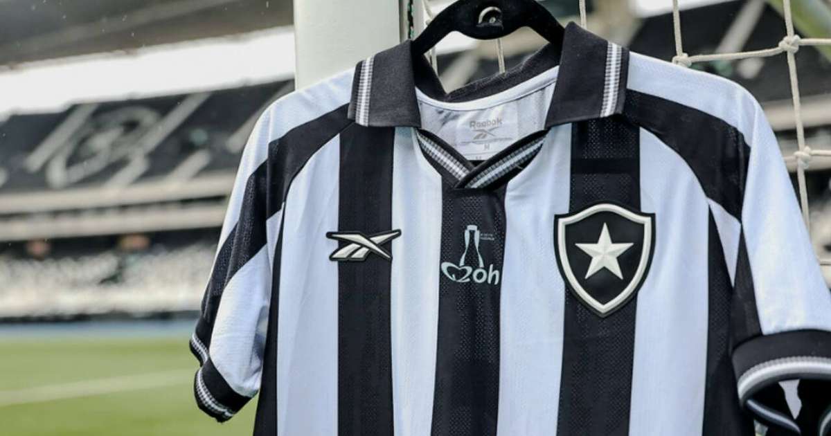 Botafogo insiste na contratação de volante