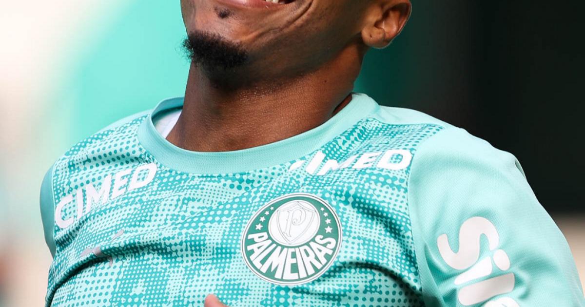 Marlon Freitas comenta sobre o confronto decisivo entre Palmeiras e Internacional