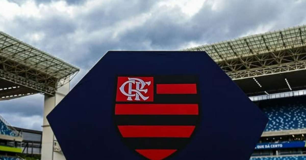 Flamengo: Anúncio de Atacante, Lateral em Direção à Europa e Comportamento de Luiz Henrique em Foco