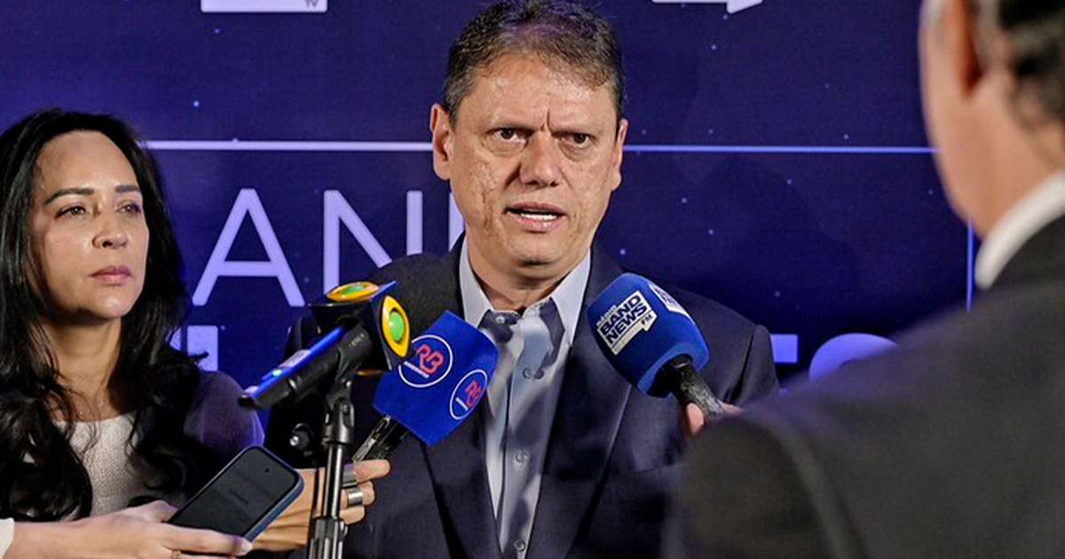 Tarcísio diz que vídeo antivacina de Eduardo Bolsonaro não atrapalhou campanha contra sarampo