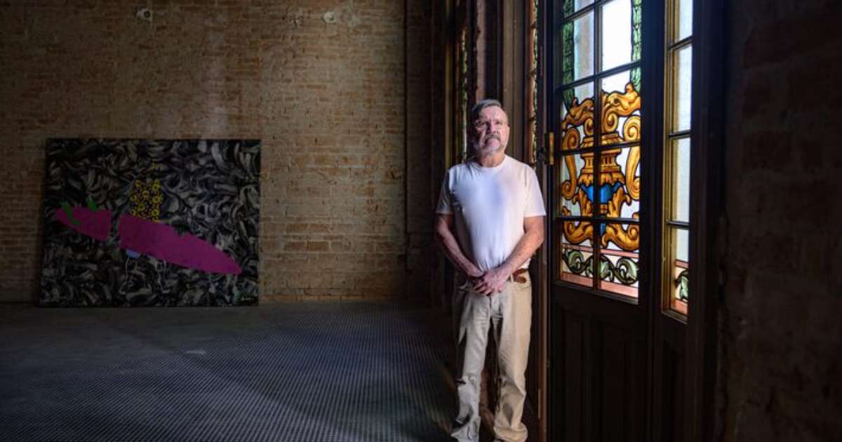 Alex Flemming ocupa palacete desativado há mais de 80 anos no Centro de SP com 'Apocalipse'; conheça
