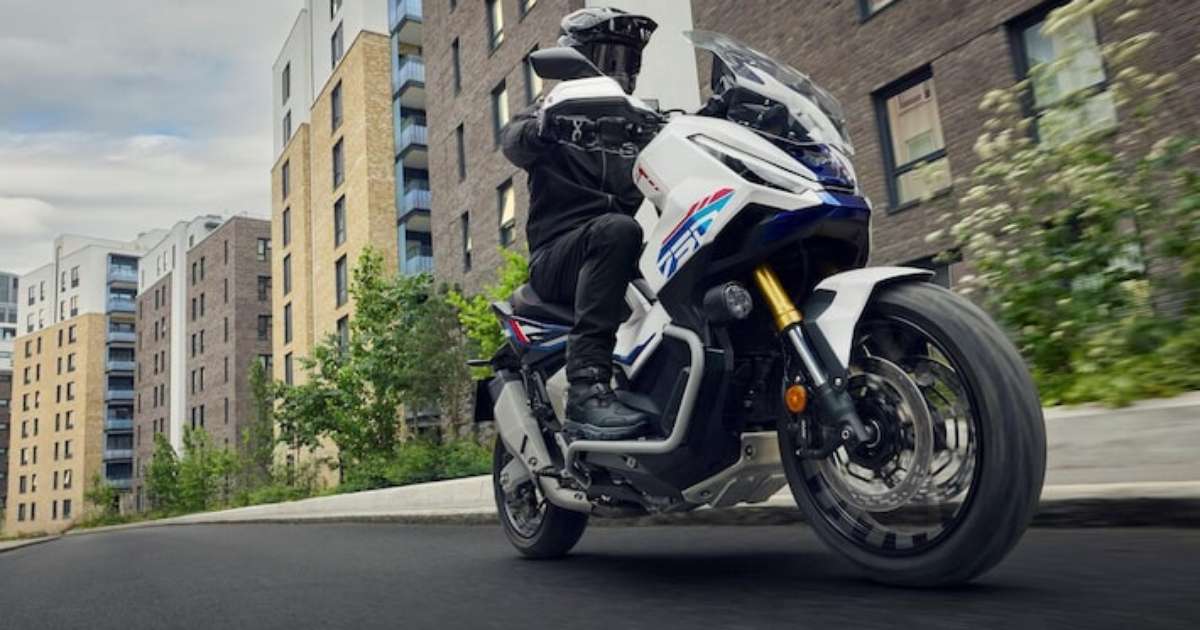 Honda X-ADV 2027 chega com novas cores por R$ 93.500