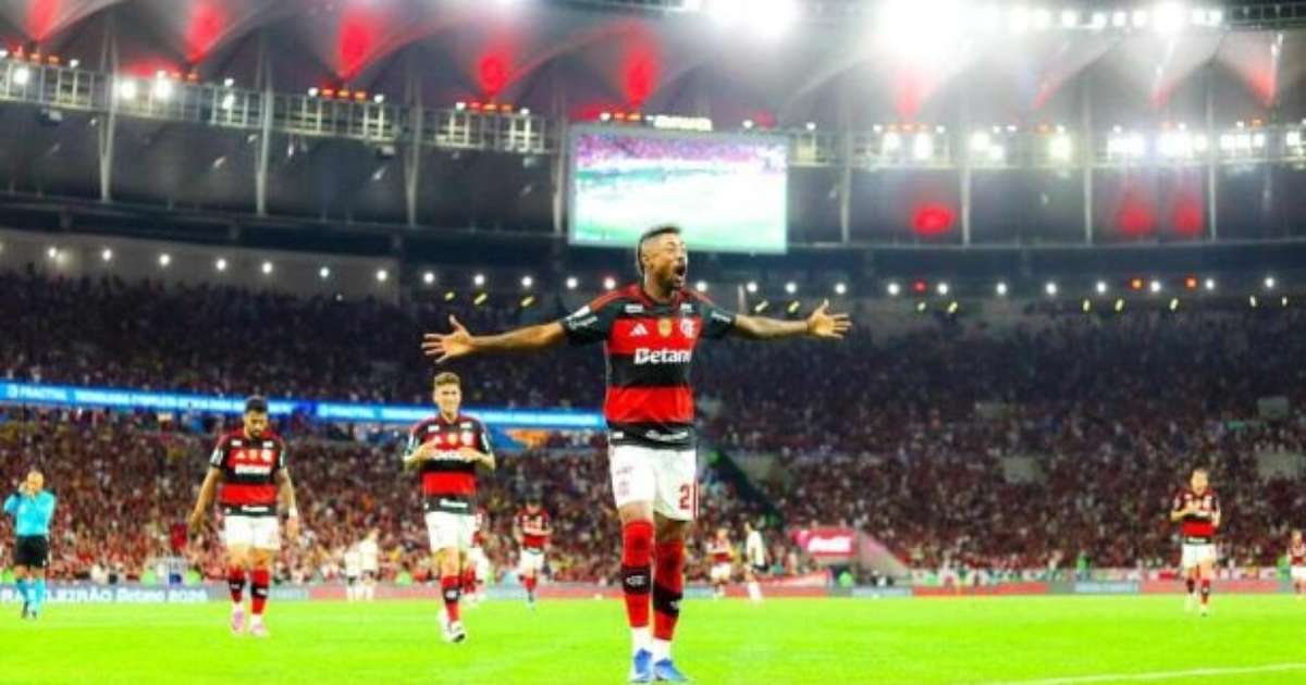 Tozza na área: Flamengo vence o Vitória e convence