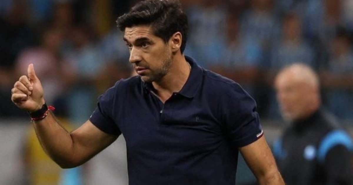 Protestos da Torcida Organizada do Palmeiras Exigem a Saída de Abel Ferreira