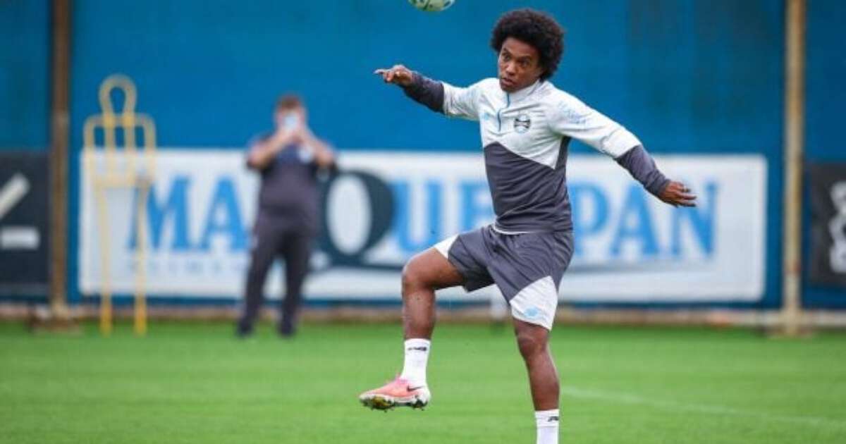 Grêmio se despede de Willian e abre caminho para novas contratações após rescisão de contrato
