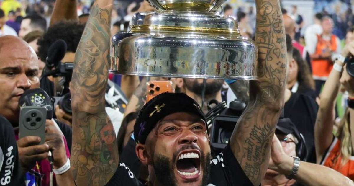 Memphis Depay: Análise da Passagem do Craque pelo Corinthians e Seus Impactos no Futebol Brasileiro
