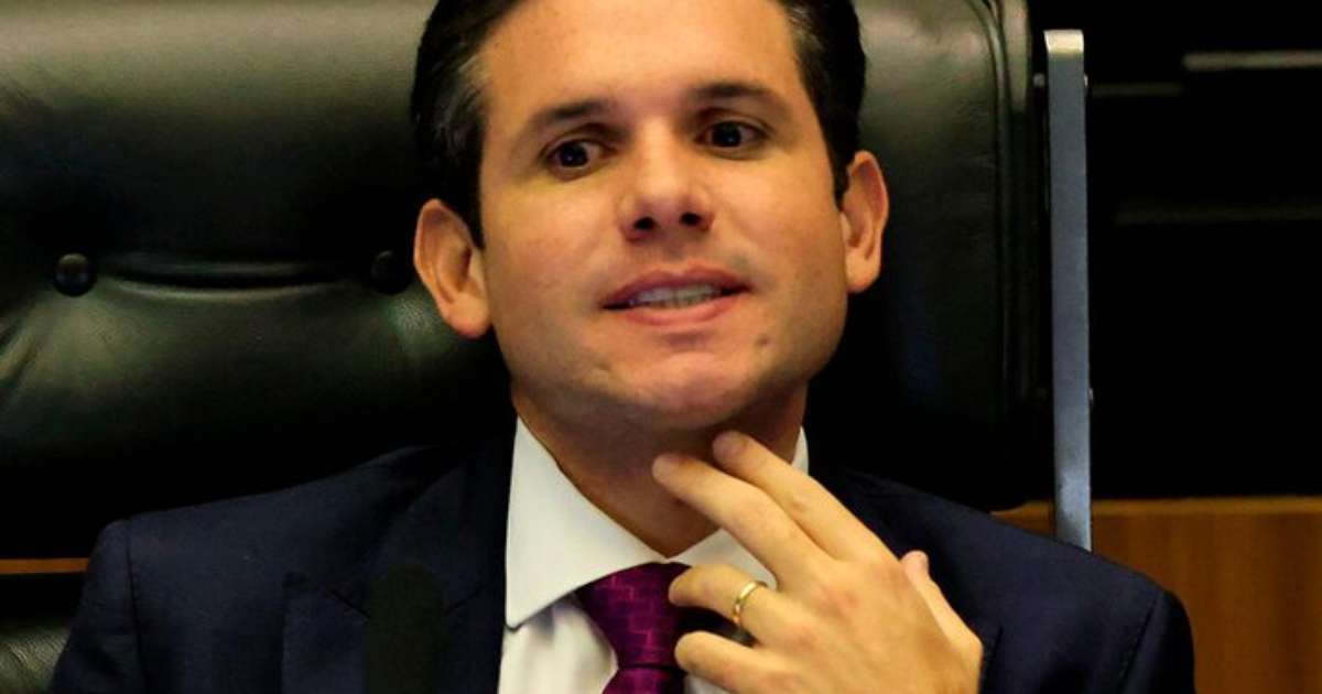 Motta avisa que não há consenso para votar PL da misoginia, defendido por Janja