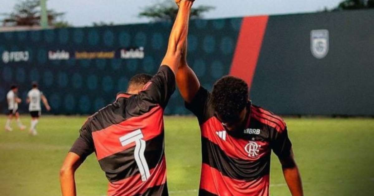 Flamengo e Corinthians no Sub-17 tem golaço de letra e expulsão