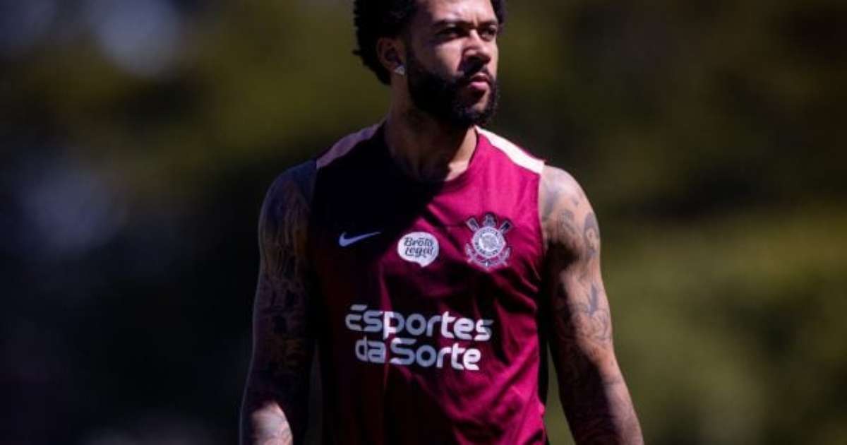 Corinthians perde Memphis Depay para a Libertadores após falha na renovação