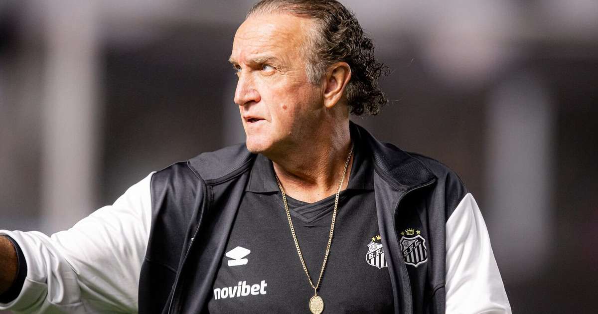 Que situação! Cuca desabafa e faz pedido a diretoria do Santos