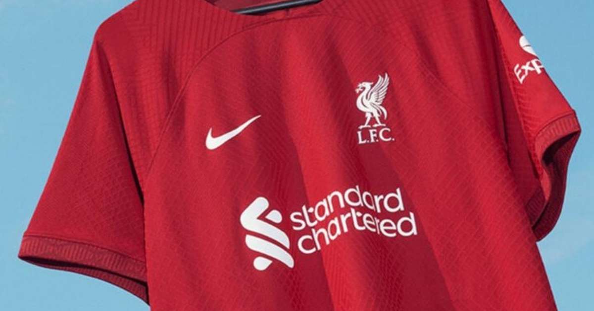 Liverpool anuncia contratação de jogador do Barcelona 