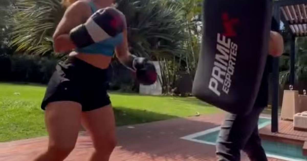 Paolla Oliveira mostra treino de boxe e fãs lembram de personagem de "A Força do Querer"