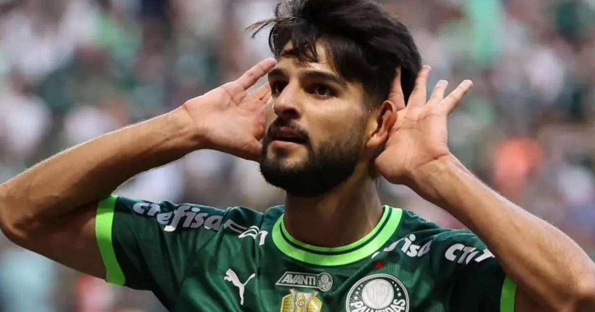 Flaco López elogia desempenho do Palmeiras na vitória sobre o Cerro Porteño