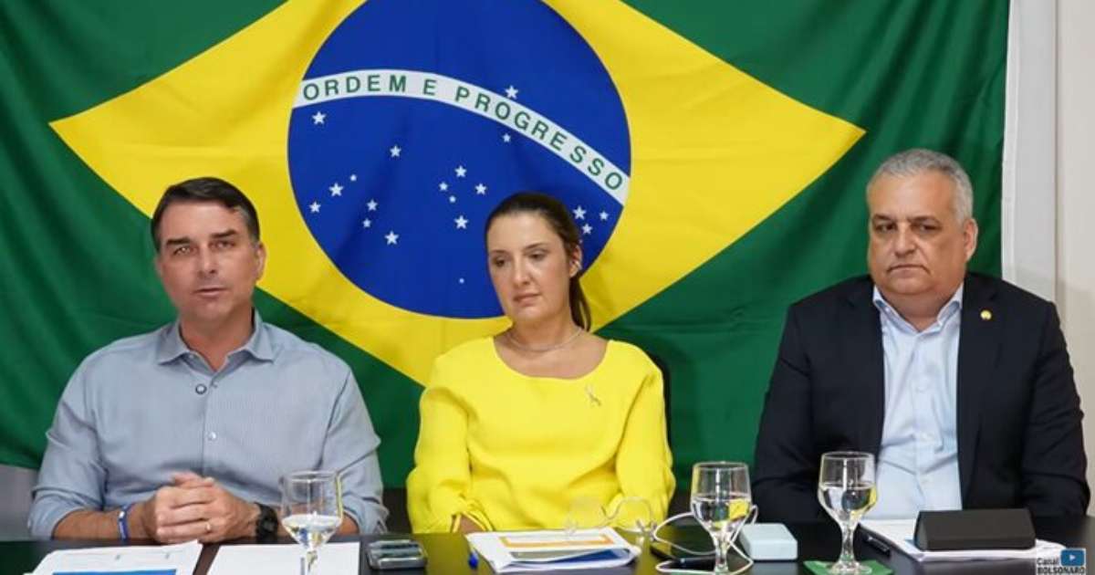 Flávio Bolsonaro diz também ter sido alvo de tentativa de filiação fraudulenta ao PT