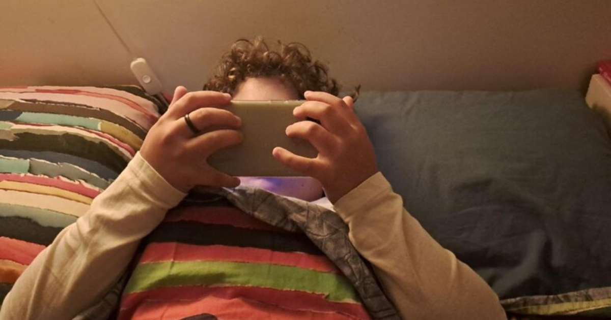 Justiça da França rejeita proibição de menores de 15 anos de usar redes sociais