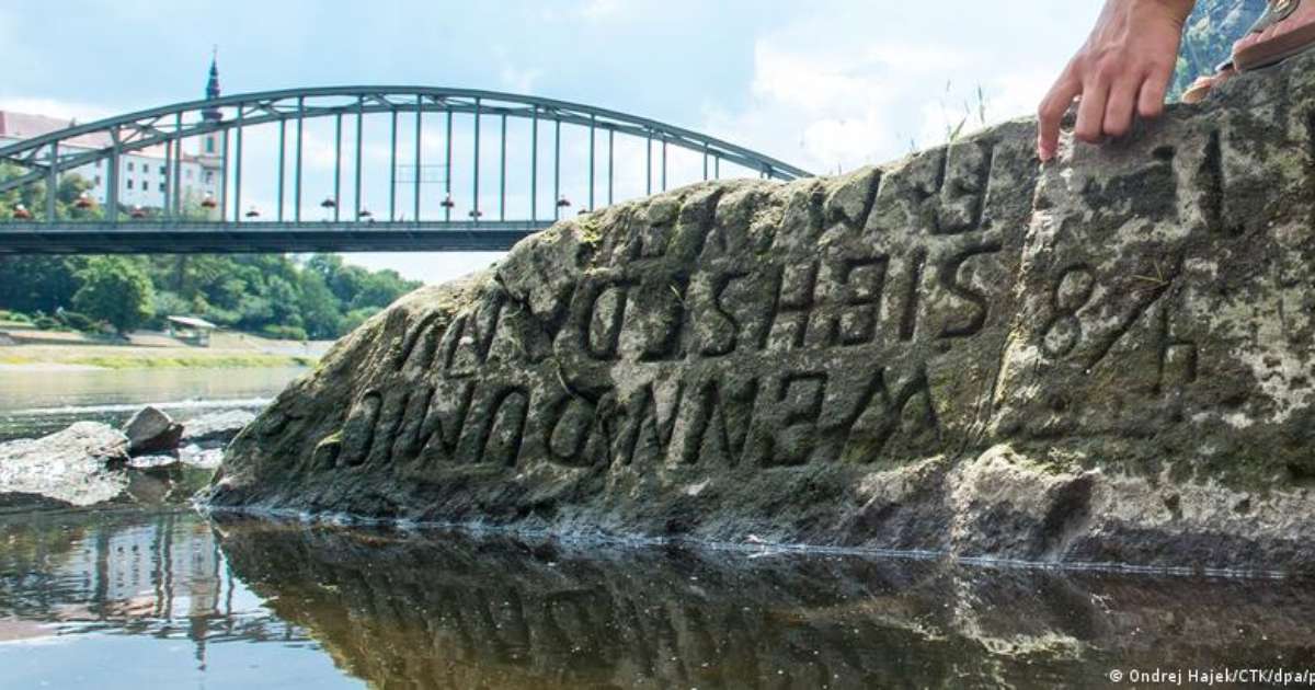 "Ao me ver, chore": A história por trás das "pedras da fome" da Europa