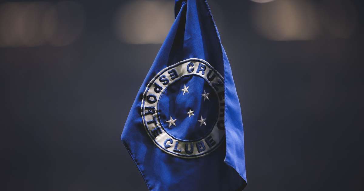 Desfalque de Kenji abre chance para Lucho Rodríguez brilhar contra o Corinthians em duelo decisivo