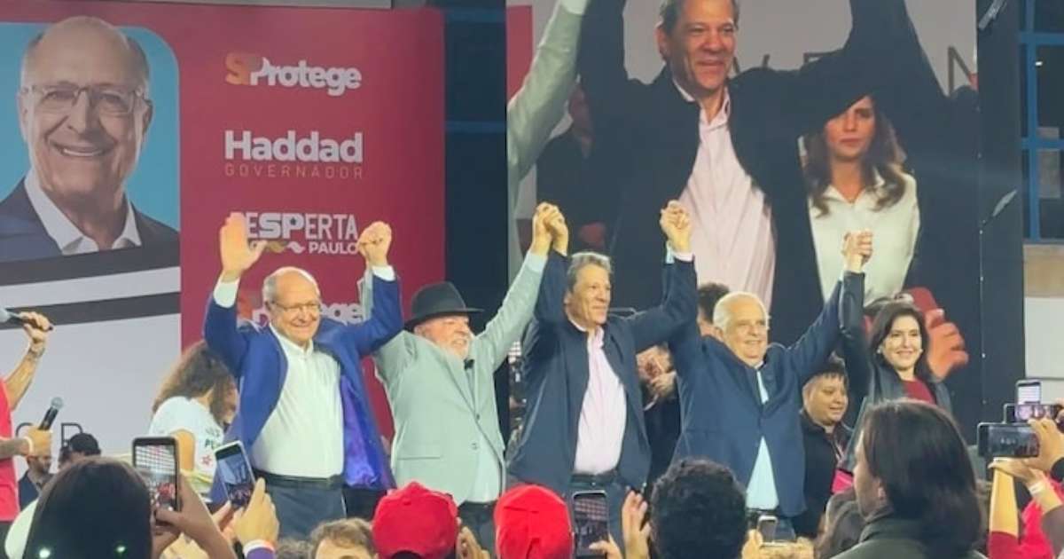 Lula diz que Haddad tem 'potencial de crescimento', mas precisa de 'um pouco mais para ser líder'