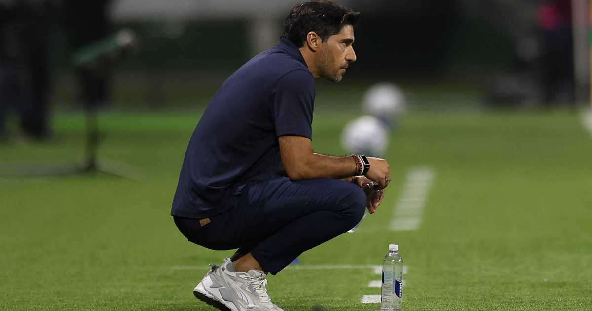 Abel Ferreira celebra 400 jogos no Palmeiras com orgulho e balanço positivo