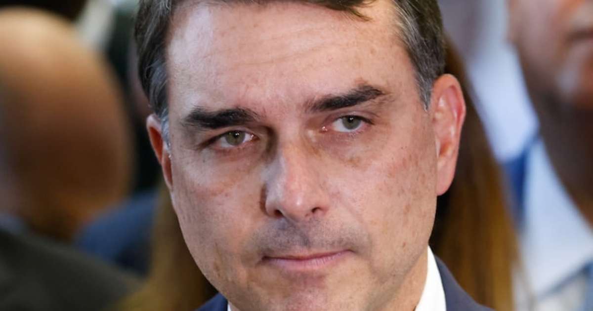 'Lula se apequenou em processo', diz Flávio sobre tarifas de reciprocidade contra EUA