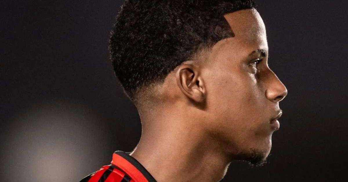 Flamengo Avança em Negociações para Transferência de Talento da Base ao Futebol Europeu, Mantendo Direitos Econômicos