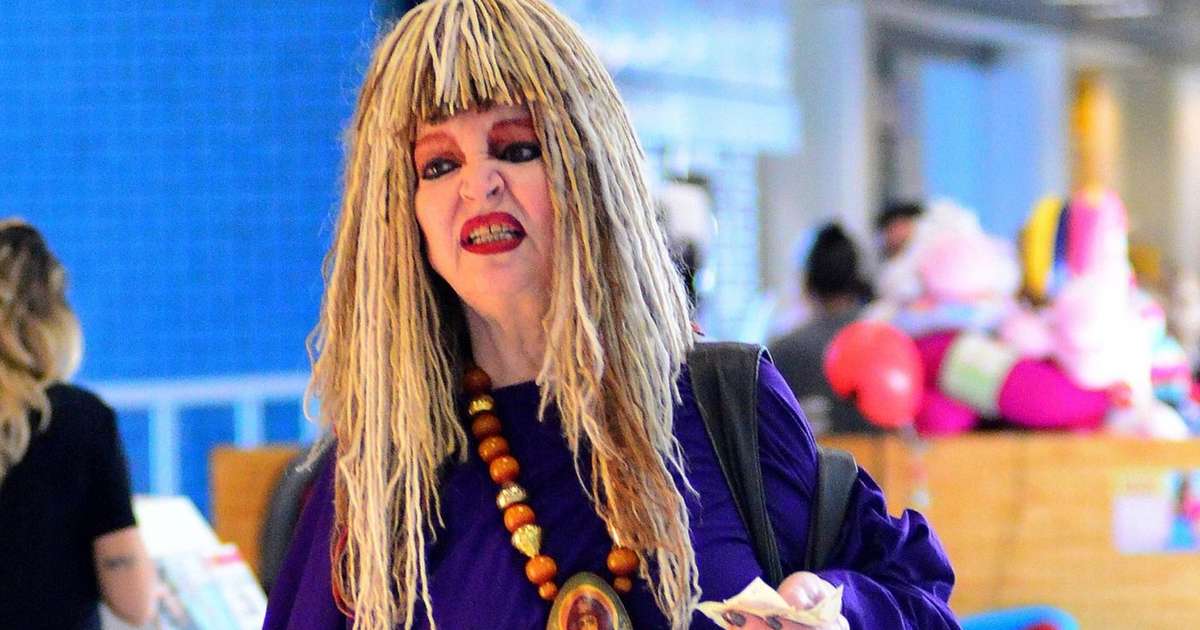 'Vamos! Mas vamos logo, que amanhã eu...': como Elke Maravilha se livrou de abuso sexual há quase 5 décadas; jurada ícone da TV nos anos 1980 morreu há 10 anos