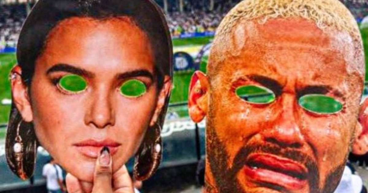 Torcida do Vasco provoca Neymar com máscaras de Bruna Marquezine