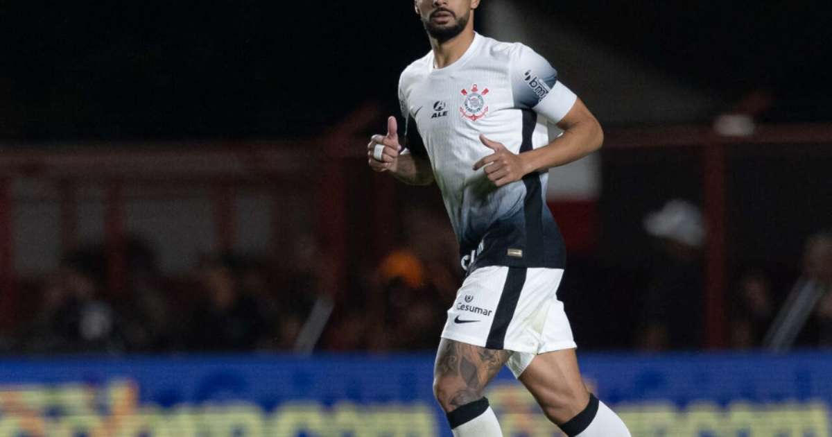 Fernando Diniz Envia Mensagem Clara a Raniele: Foco e Compromisso no Corinthians