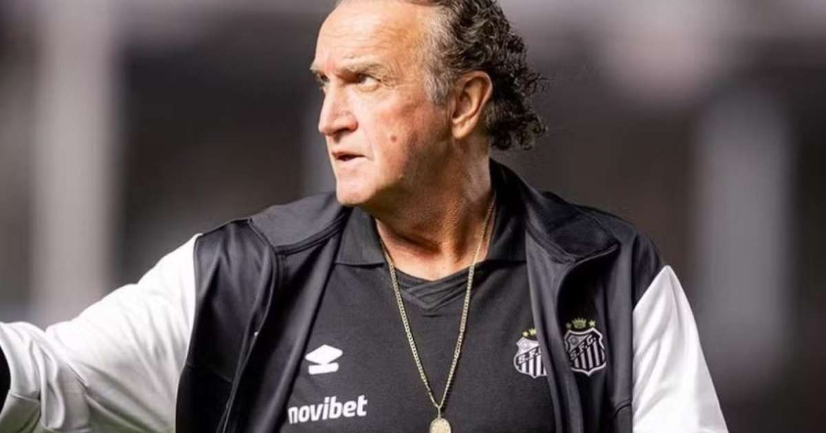 Cuca ironiza especulações sobre reforços no Santos