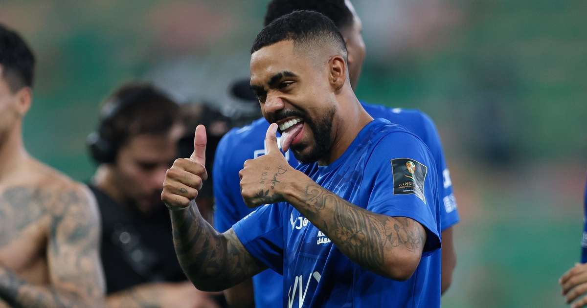 Malcom avança em negociações e deve assinar contrato de três anos com novo clube após passagem pelo Corinthians