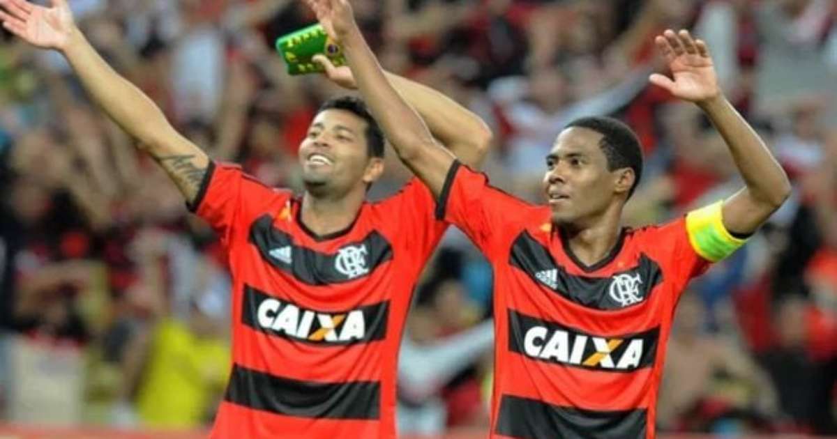 Flamengo se beneficia de coincidências e supera o Cruzeiro em confronto decisivo