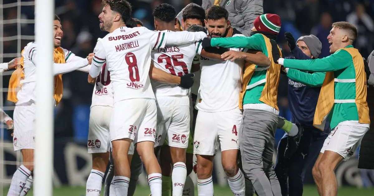 Jornal espanhol exalta Fábio em classificação do Fluminense: “Herói de 45 anos”