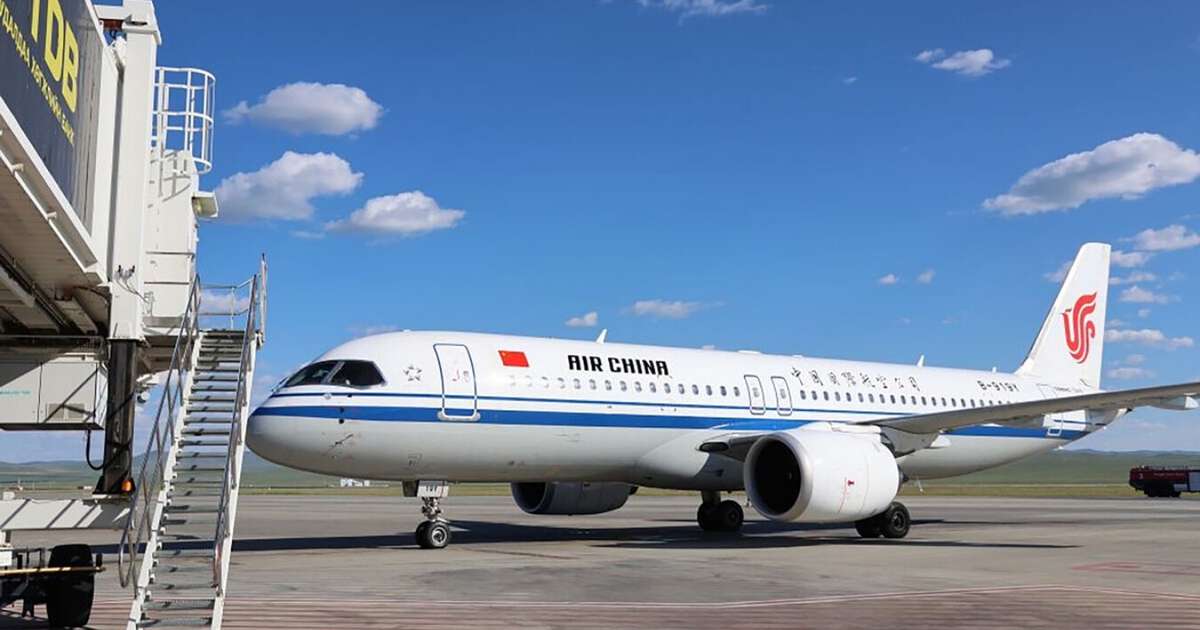A China passou anos desenvolvendo uma aeronave para desafiar a Airbus e a Boeing; o C919 acaba de inaugurar sua primeira rota internacional