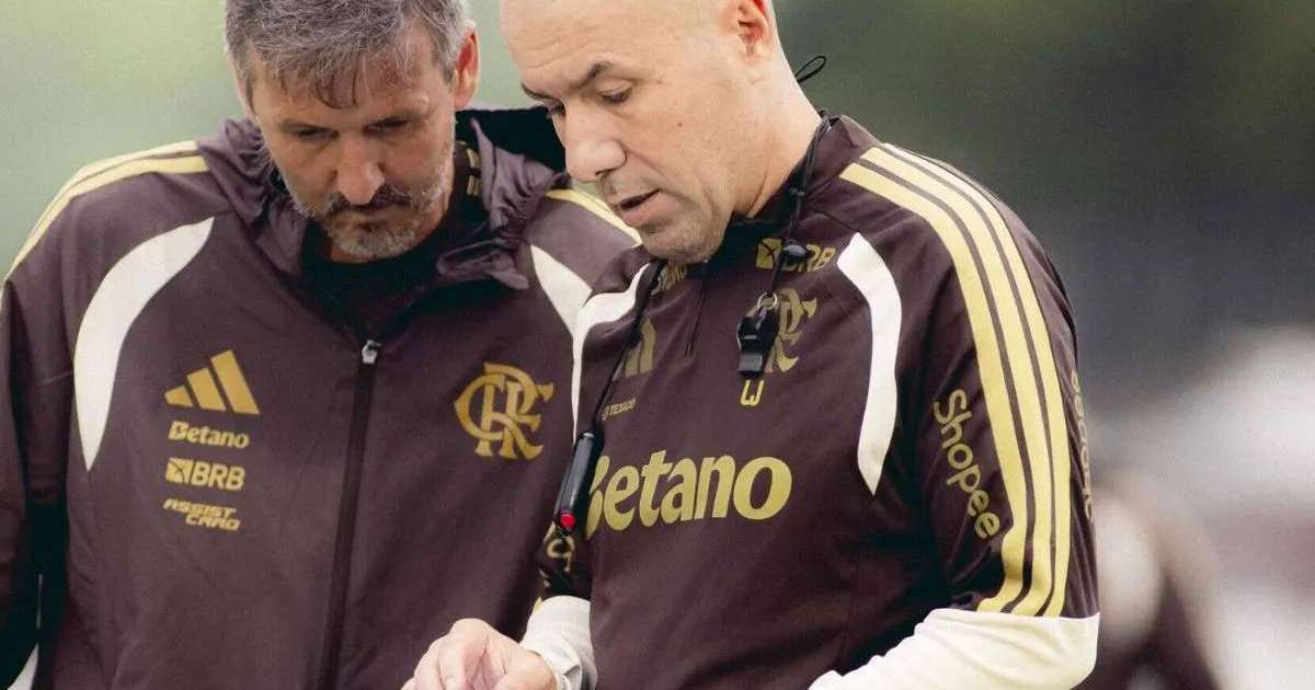 Flamengo em 2026: Contrastes nas Laterais Revelam Desafios e Oportunidades