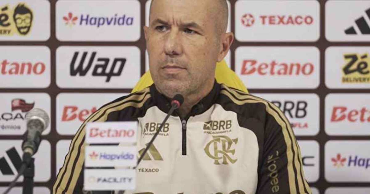 Leonardo Jardim elogia Artur Jorge após vitória decisiva do Flamengo