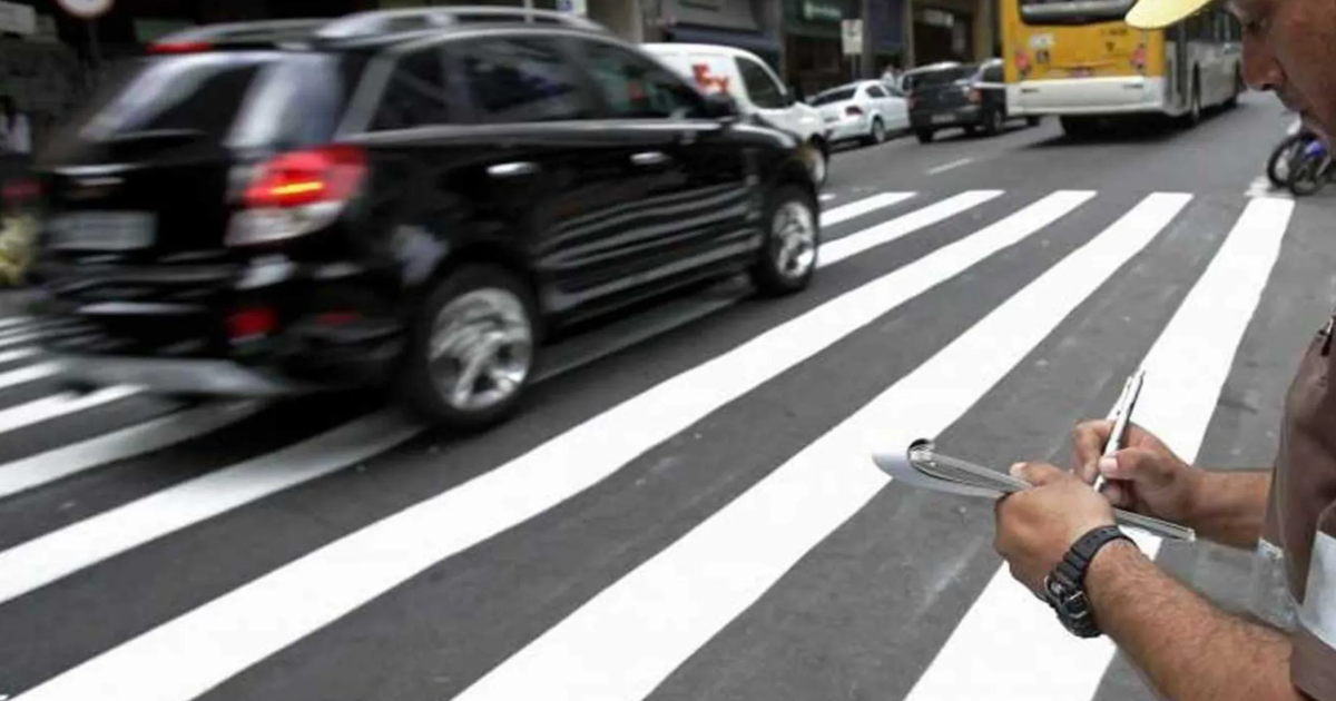 As 5 multas mais aplicadas em São Paulo em 2026 vão além do excesso de velocidade