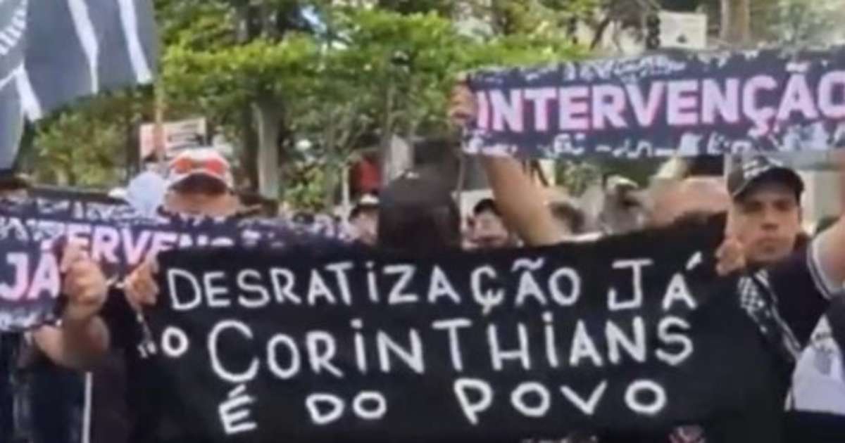Torcida do Corinthians Se Mobiliza para Reivindicar Mudanças Estrutural no Clube