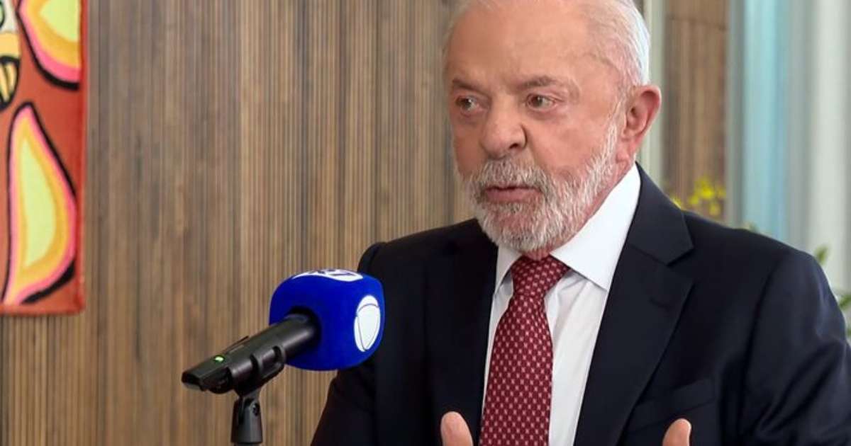 Ausente de debate, Lula diz que Lulinha 'tem de provar inocência' e detalha telefonema a Trump