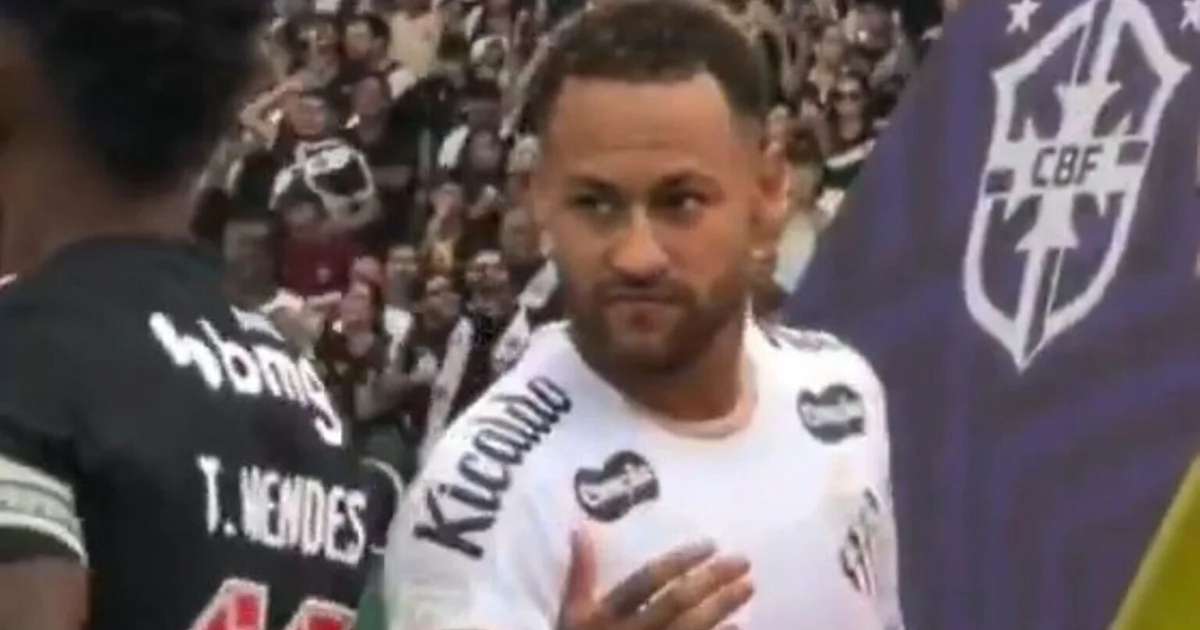 Neymar solta o verbo e humilha jornalista após críticas: 'Velho b*ndão'