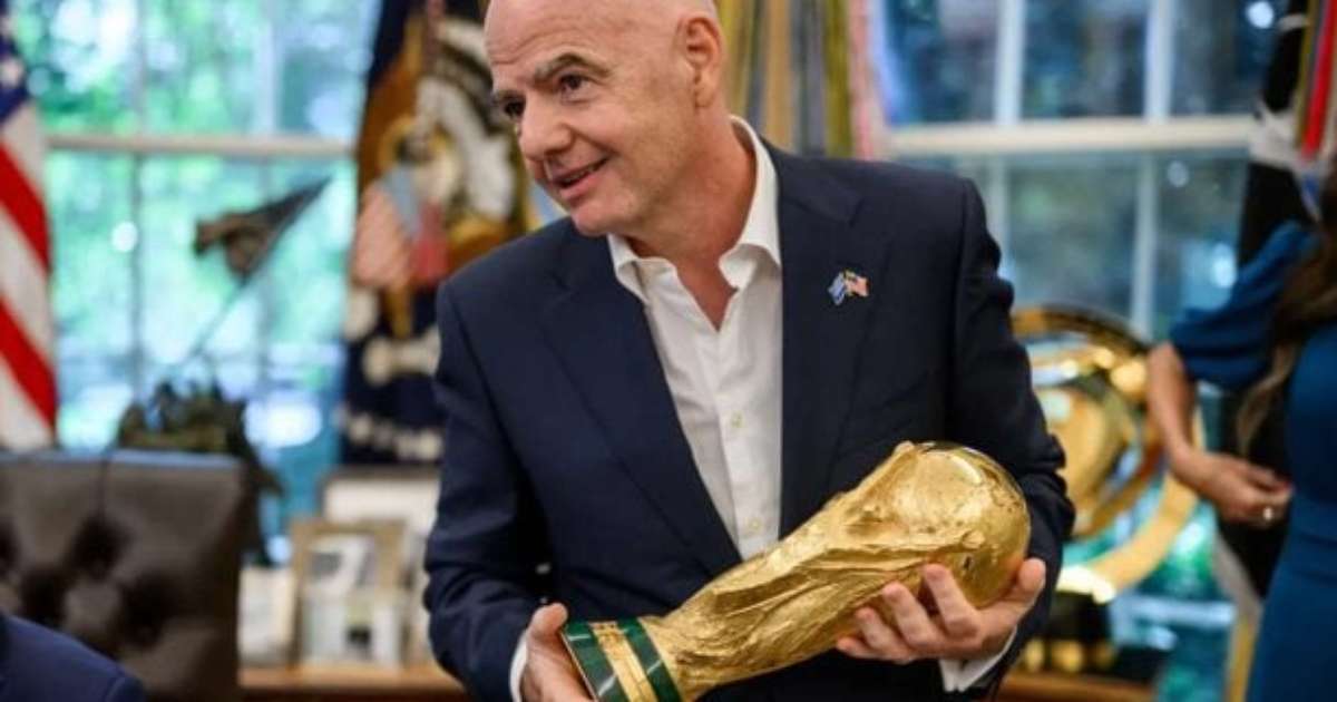 Uefa processará criminalmente Infantino por plano de venda da Copa