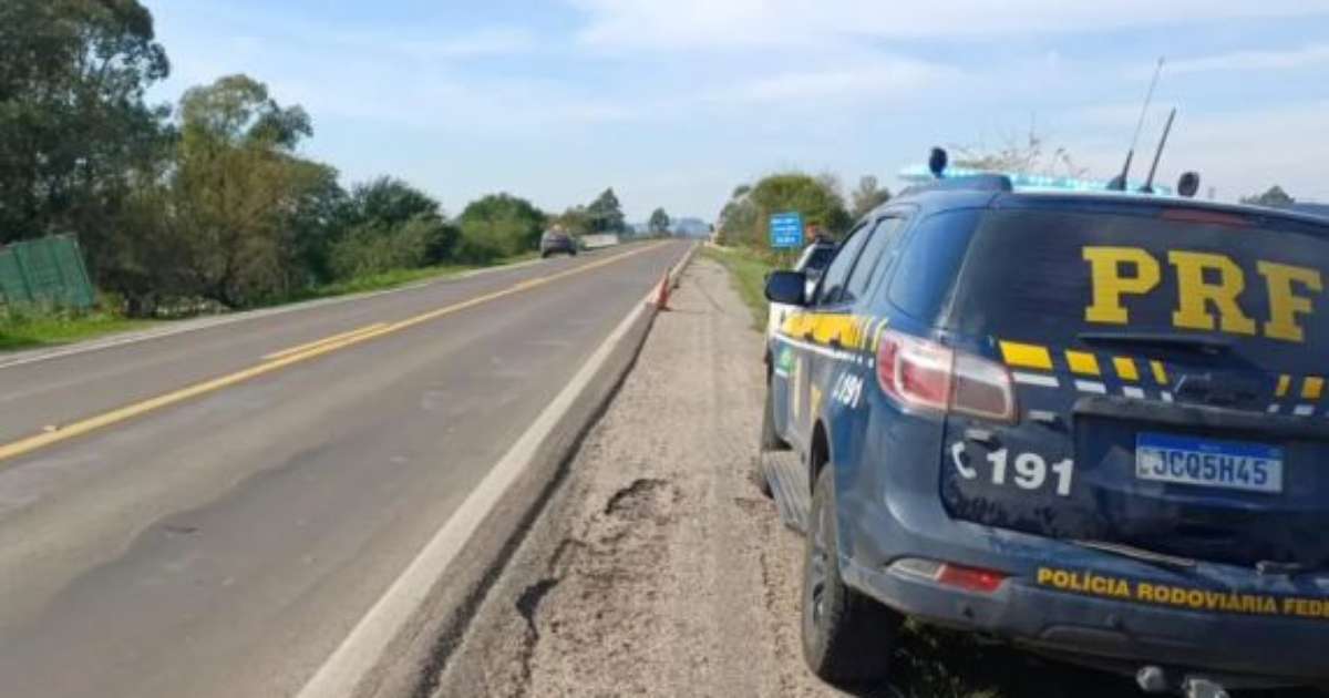 Colisão entre moto e caminhonete mata homem em Paraíso