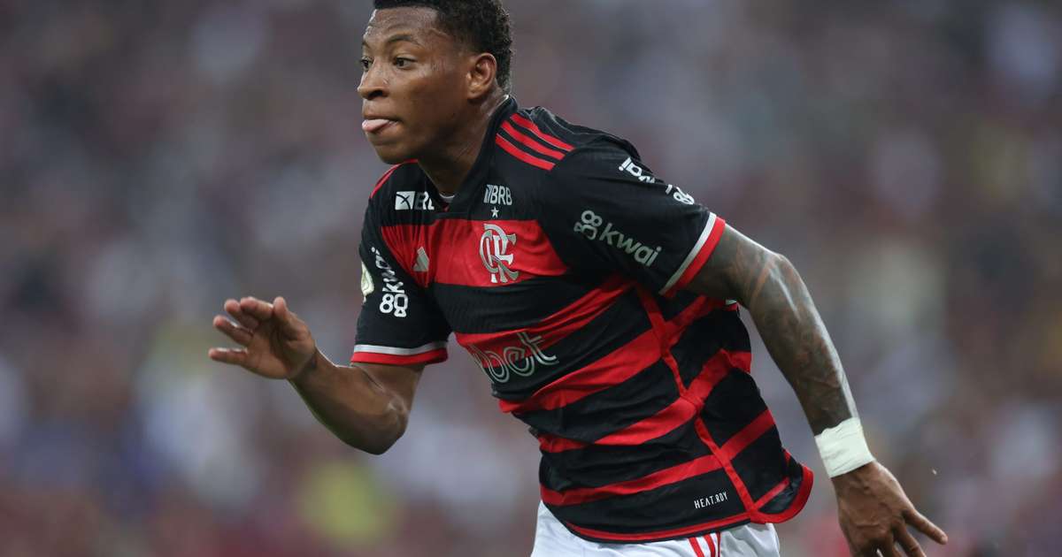 Plata se despede do Flamengo e clube corre atrás de reposição