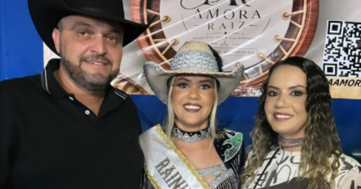 Rainha de rodeio revela que vive trisal com irmã gêmea e agricultor em GO; veja vídeo