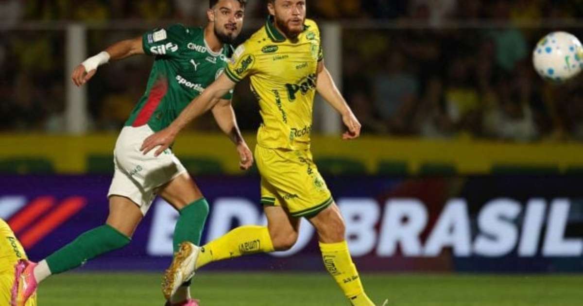 Palmeiras tropeça contra times do Z4 e liga alerta na briga pelo título