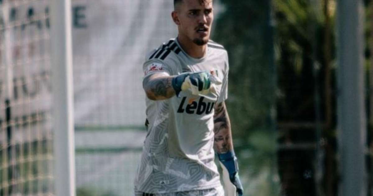 Ex-Botafogo, Linck é destaque em Portugal