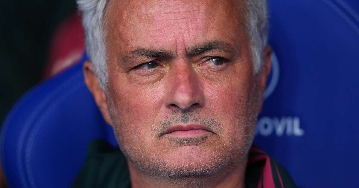 Mourinho critica Asencio e manda recado após novo problema fora de campo: "Erros acumulados são diferentes"