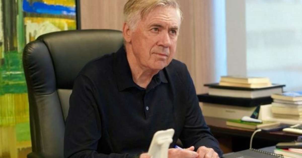 "Tem que começar uma nova geração", diz Ancelotti sobre Seleção