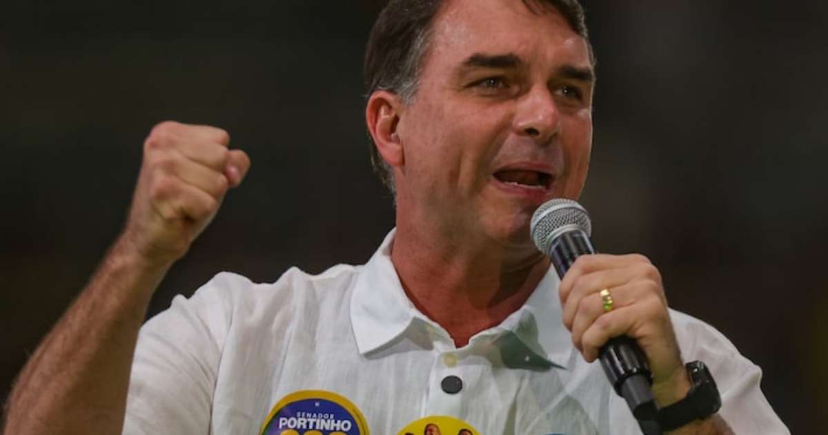 Flávio Bolsonaro: 'Alcolumbre está muito preocupado, assim como Moraes, com a sua autoproteção'